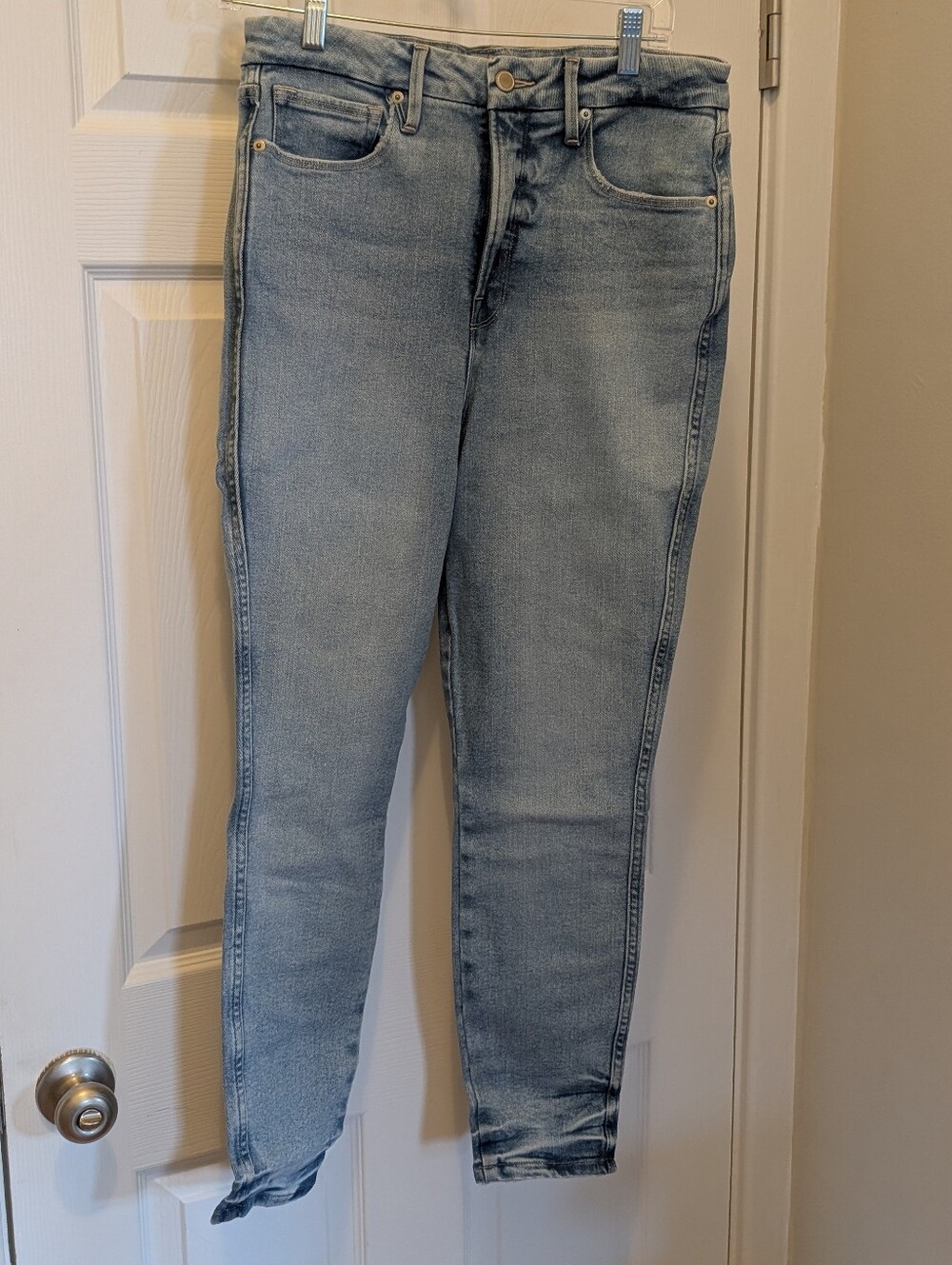 Good American Distressed Skinny Jeans 12/31 Light Wash Ripped Knee Stretch Denim